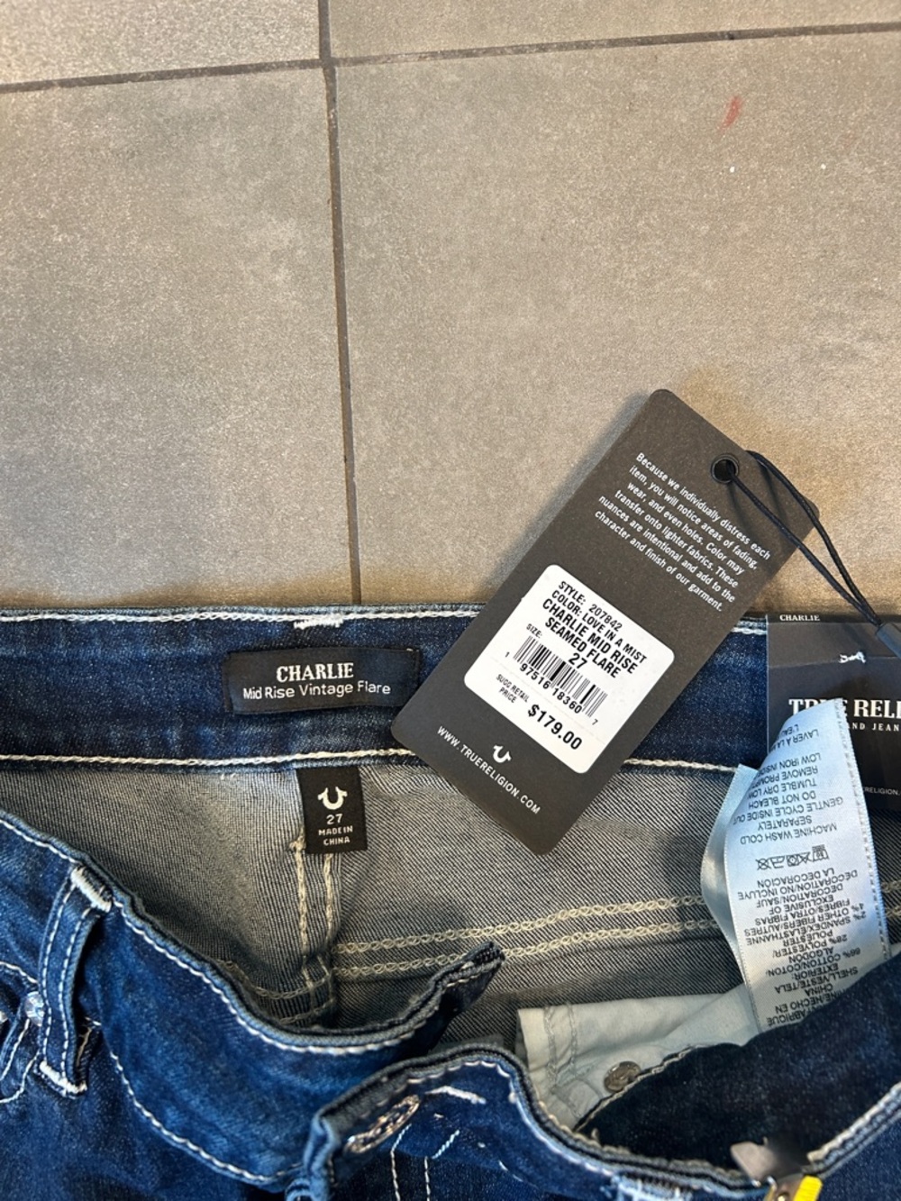 True Religion Charlie Mid Rise Seamed Flare Jeans - Picture 10 of 14